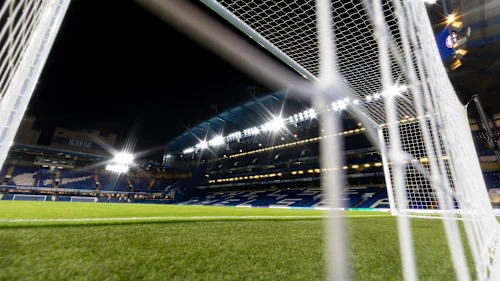 少一人，多一分斗志！切尔西1-1逼平阿森纳，查洛巴破门，凯塞多染红改变战局