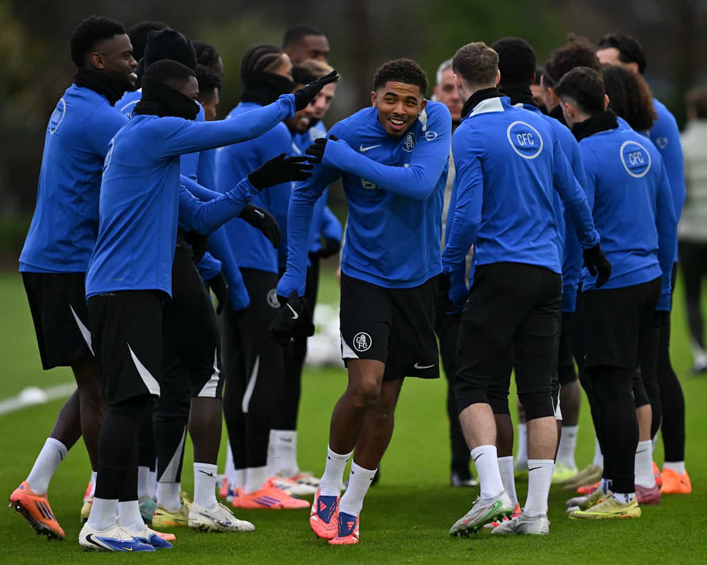 爆了！绝境看队长！里斯·詹姆斯一脚世界波拯救切尔西，赛后直言：我们上半场输在了这