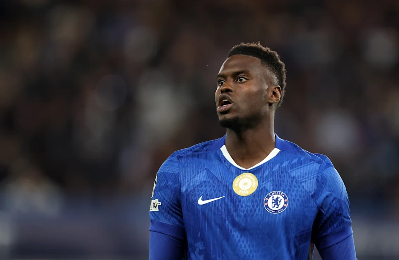 切尔西科巴姆基地训练现场：恩佐绝平曼城后，全队火速备战西伦敦德比！