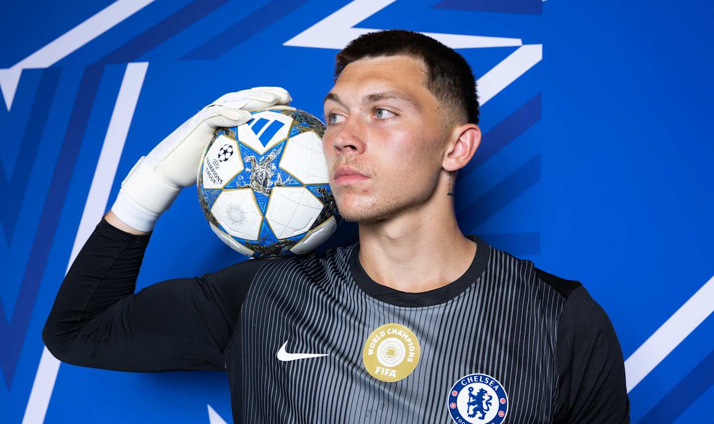 Gaga Slonina：我的足球第一次