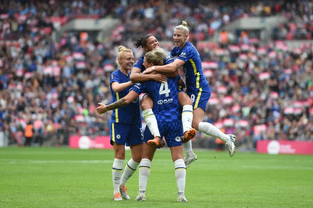 难免遗憾！切尔西女足大胜中折损大将，博帕斯托谈比弗-琼斯伤情与冬歇期调整